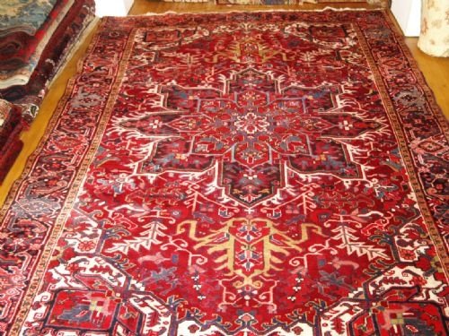 Antique Heriz Carpet, Full Pile Classic Design, 1900/20